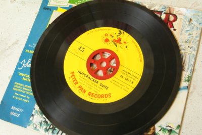 画像4: 1953☆PETER PAN RECORDS　ビンテージ　レコード☆PETER and the WOLF