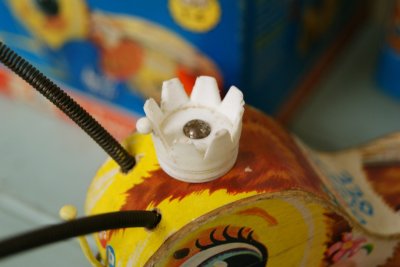 画像4: 箱入り☆Fisher Priceフィッシャープライス　プルトイ☆QUEEN BUZZY BEE