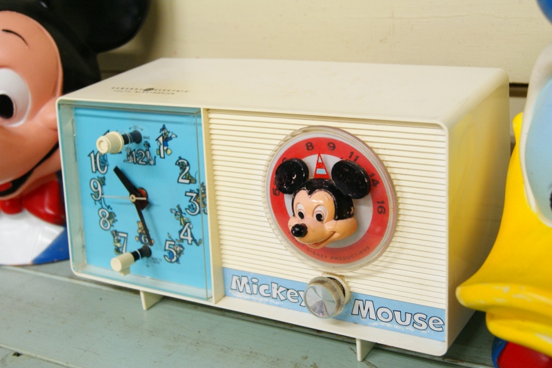 ディズニー ミッキー アラームクロックラジオ Grand Industries社 1980 