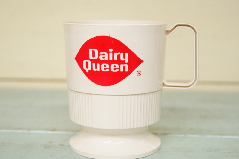 A_□DQデイリークイーンDairy QueenわんぱくデニスMugマグカップRuff-